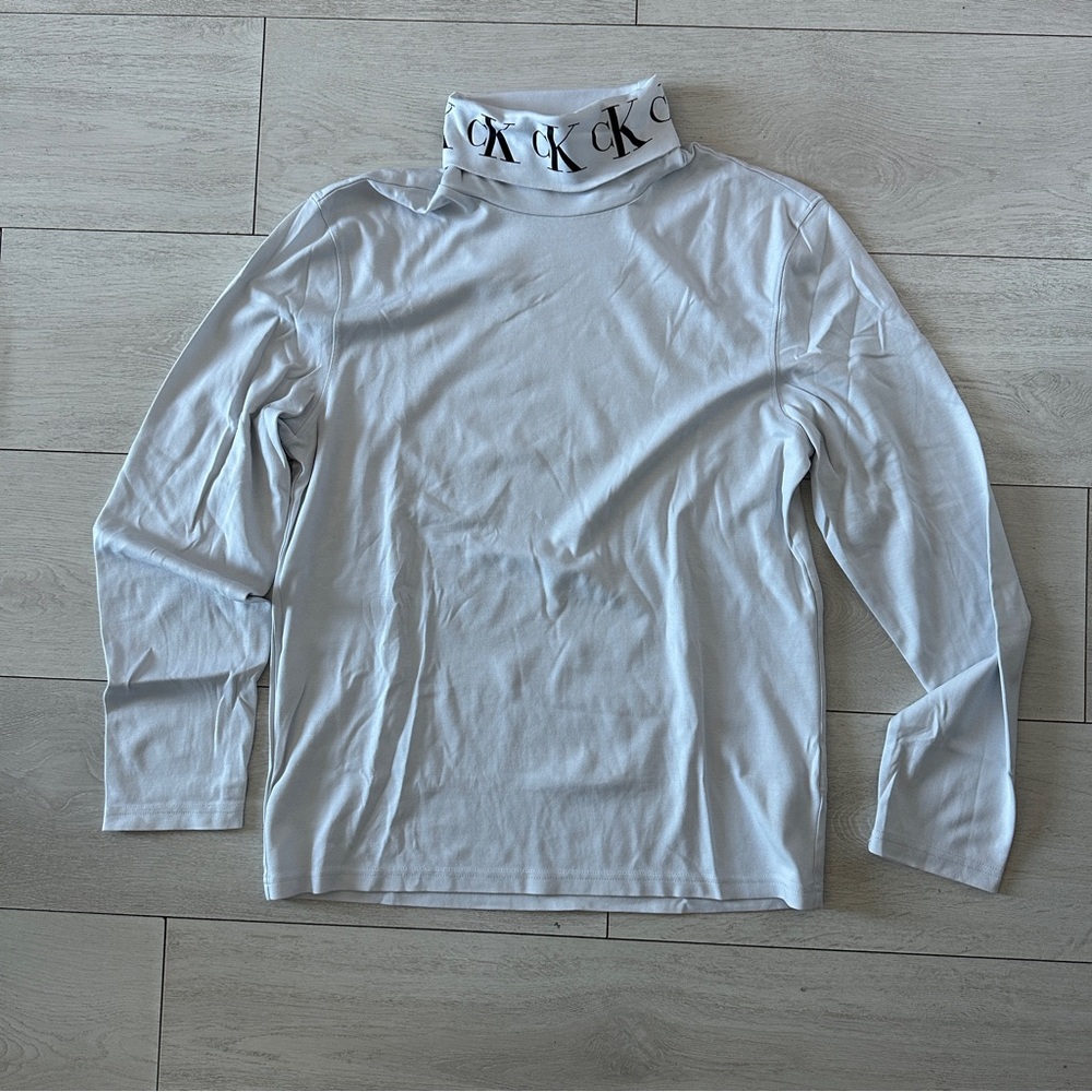 Calvin Klein White Turtleneck Long Sleeve Teeshirt